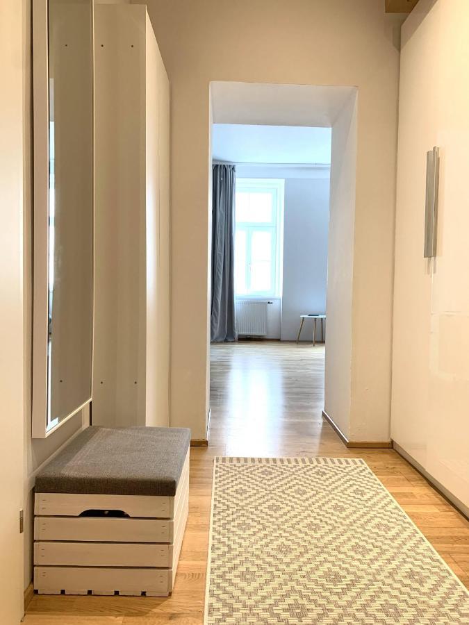 Premium Apartment Am Einsiedlerpark Вена Экстерьер фото