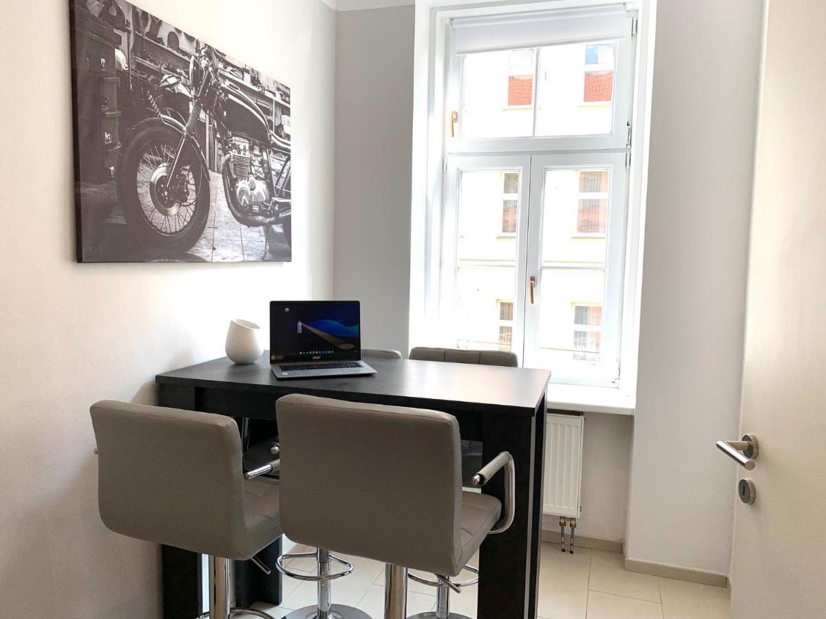 Premium Apartment Am Einsiedlerpark Вена Экстерьер фото